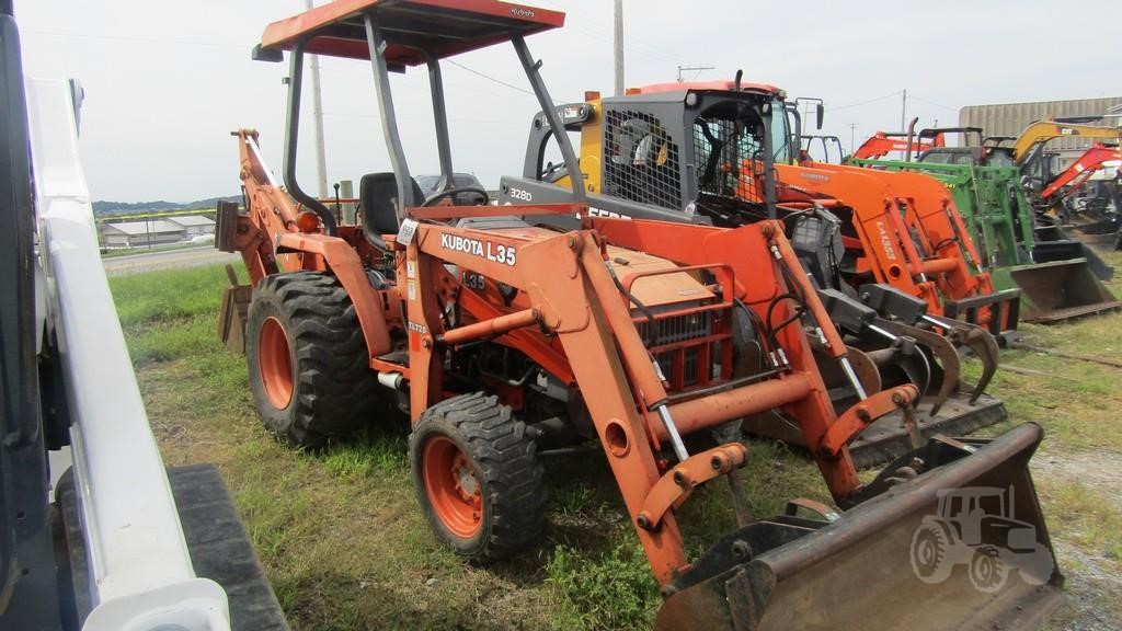 download Kubota L35 Tractor Loader BACKHOE able workshop manual