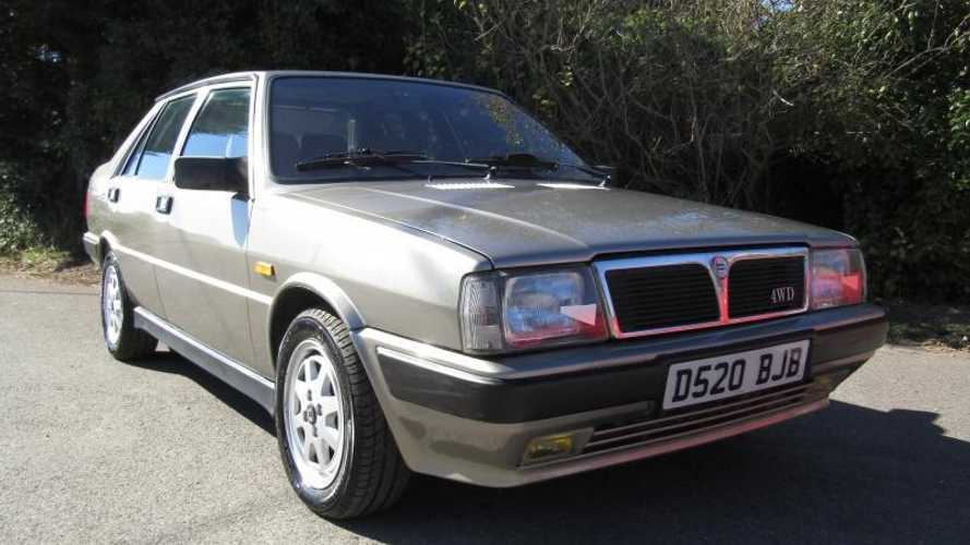 download Lancia Delta Prisma 4WD workshop manual