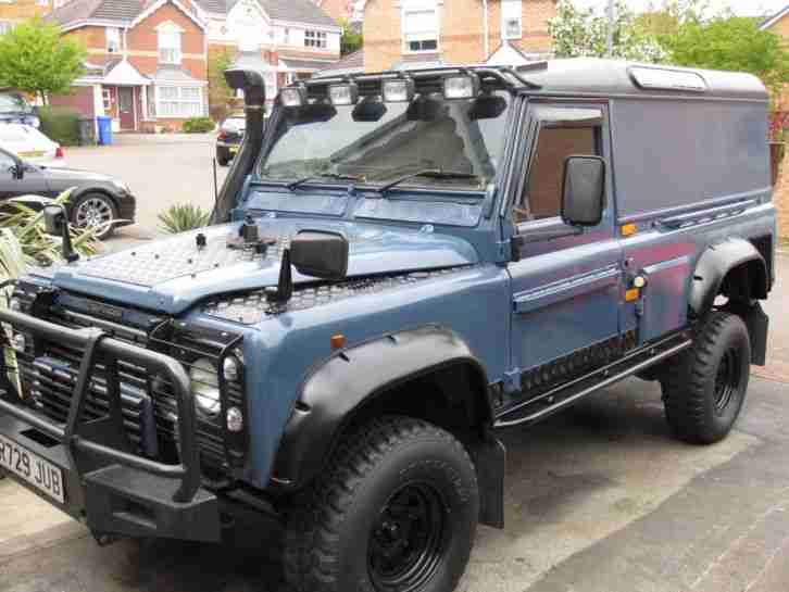 download Land Rover DEFENDER 300TDI workshop manual