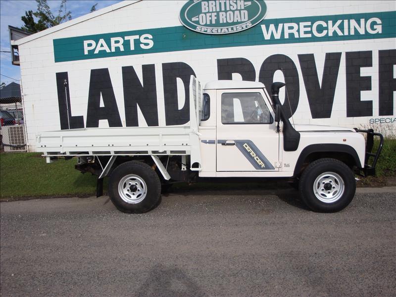 download Land Rover DEFENDER 300TDI workshop manual