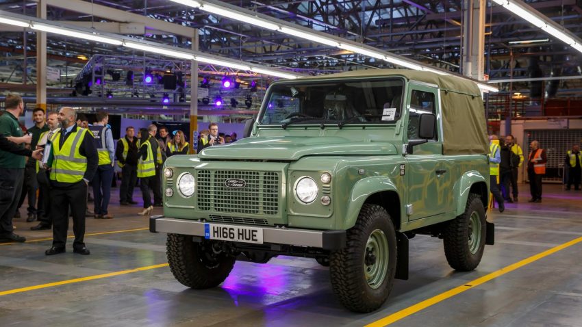 download Land Rover DEFENDER 90 110 130 TD5 TDI V8 workshop manual