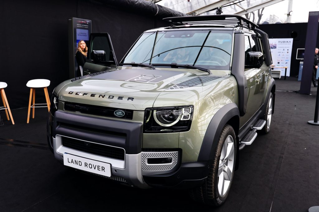 download Land Rover DEFENDER Fix workshop manual