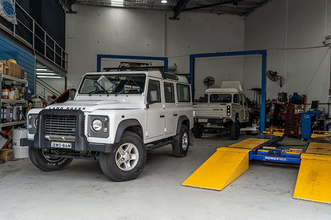 download Land Rover Defender Duratorq 2.4L Tdci workshop manual