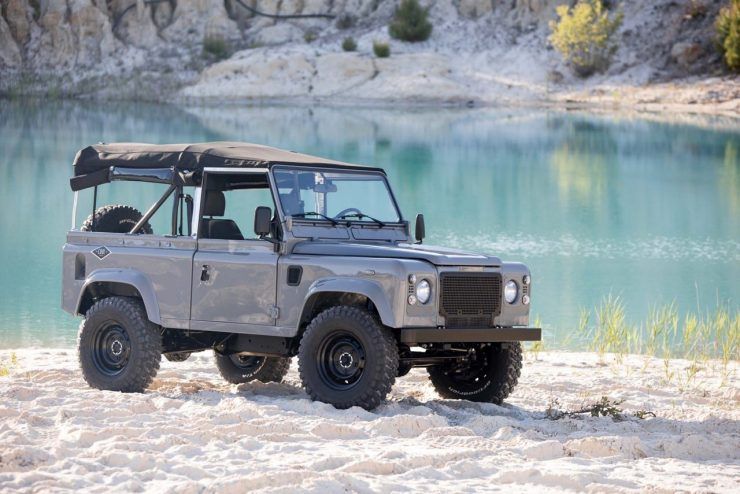 download Land Rover Defender TD5 workshop manual