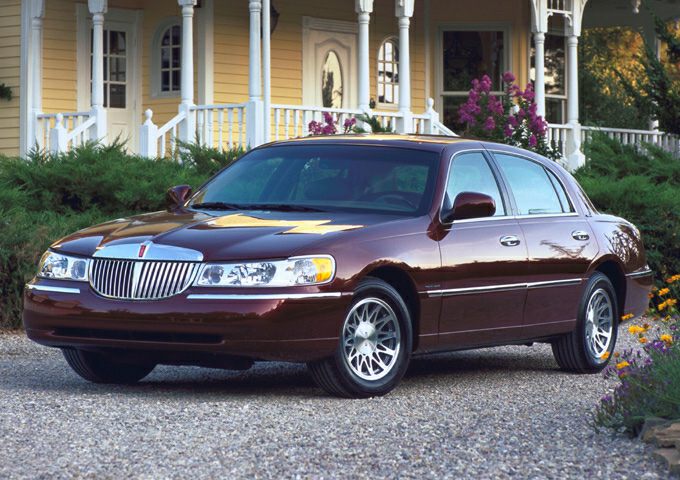 download Lincoln Town CAR workshop manual