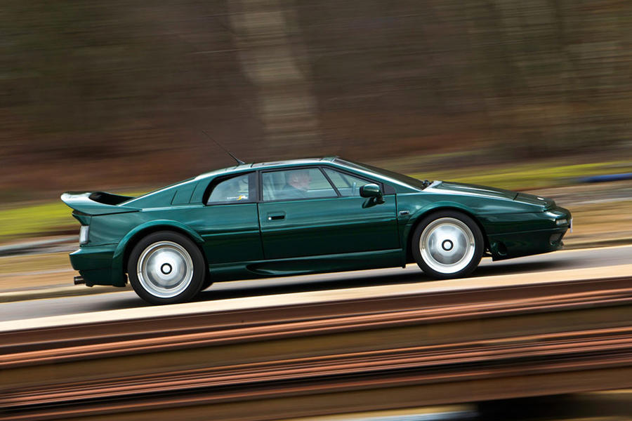 download Lotus Esprit S4 V8 able workshop manual