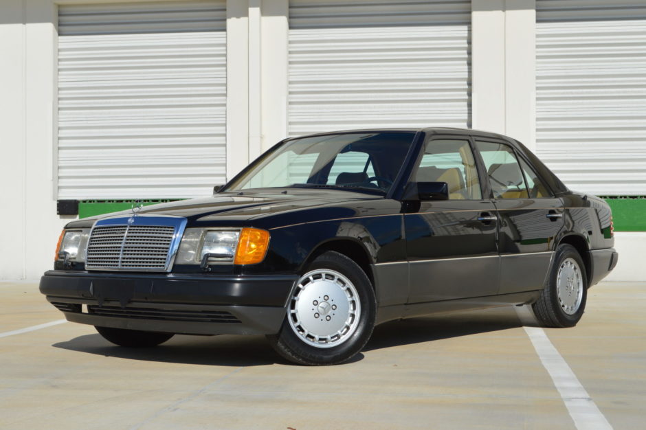 download MERCEDES BENZ 124 SEDAN 300E 3.L workshop manual