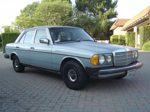 download MERCEDES BENZ W123 300D TURBO workshop manual