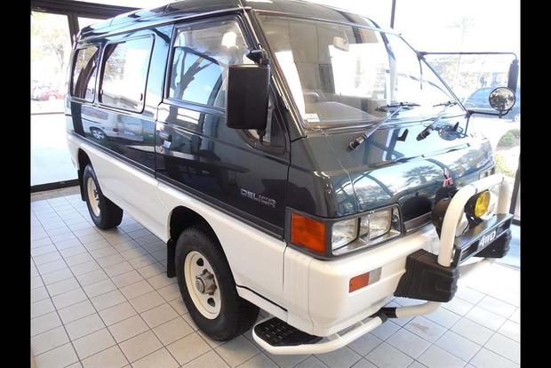 download MITSUBISHI DELICA workshop manual