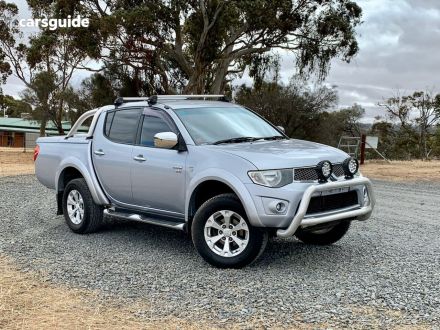 download MITSUBISHI L200 PICKUP 4X4 4X2 TWIN SINGLE CAB workshop manual