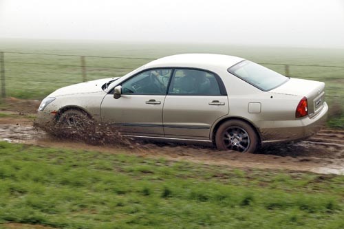 download MITSUBISHI MAGNA VERADA workshop manual