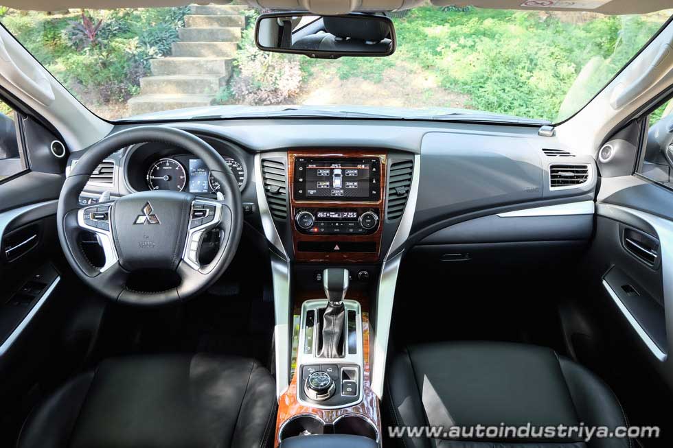 download MITSUBISHI MONTERO Sport workshop manual