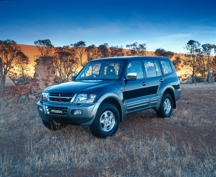 download MITSUBISHI PAJERO NM able workshop manual