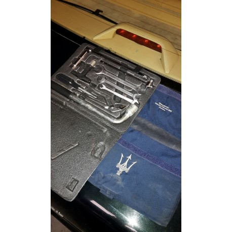download Maserati Quattroporte workshop manual