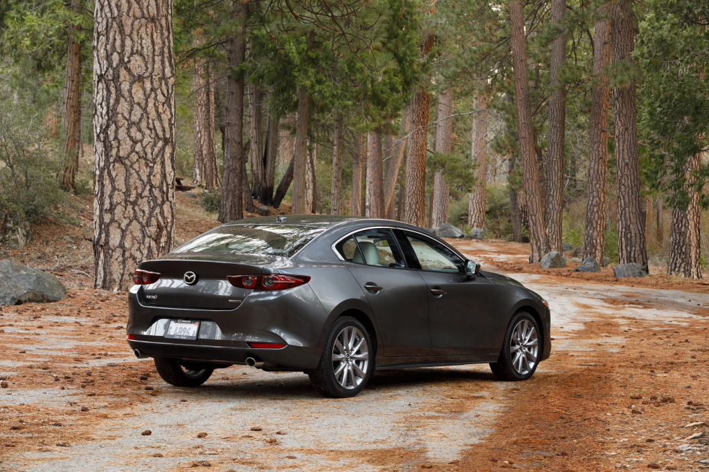 download Mazda 3 GS GT able workshop manual