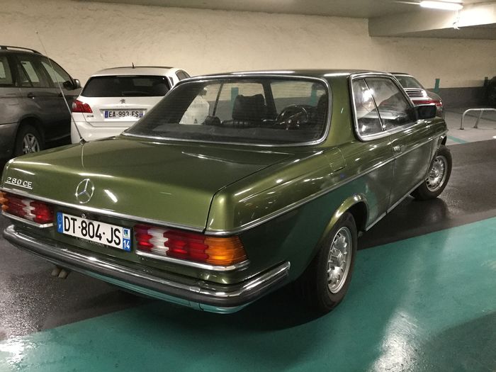 download Mercedes 280 CE workshop manual