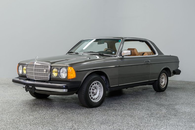 download Mercedes 300 CD workshop manual