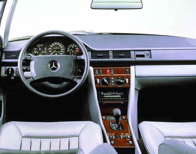 download Mercedes 300 CE Cabriolet able workshop manual