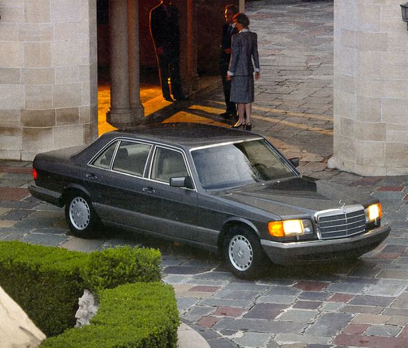 download Mercedes 300E 86 able workshop manual