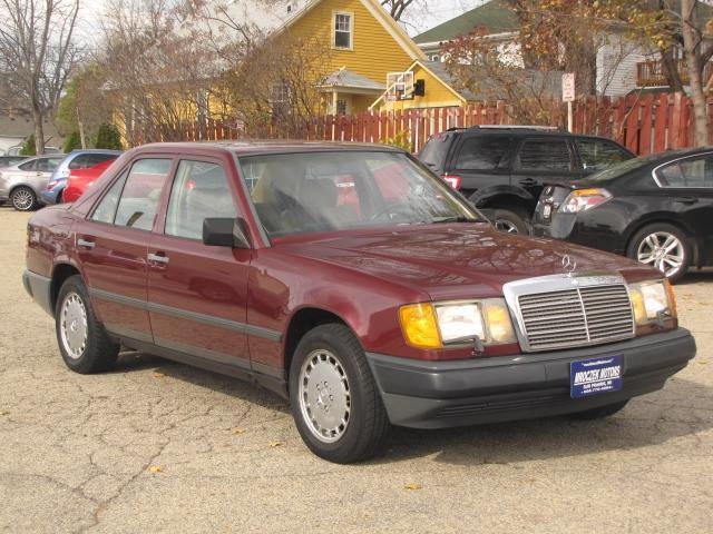 download Mercedes 300E 87 workshop manual