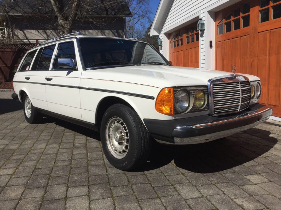 download Mercedes 300TD 84 workshop manual