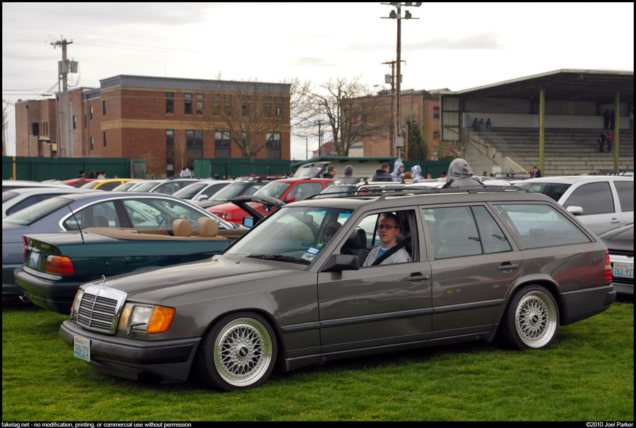 download Mercedes 300TE 89 workshop manual