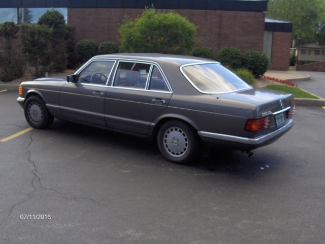 download Mercedes 380SEL 83 able workshop manual