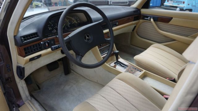 download Mercedes 380SEL 83 able workshop manual