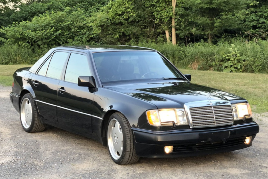 download Mercedes 500E 93 workshop manual