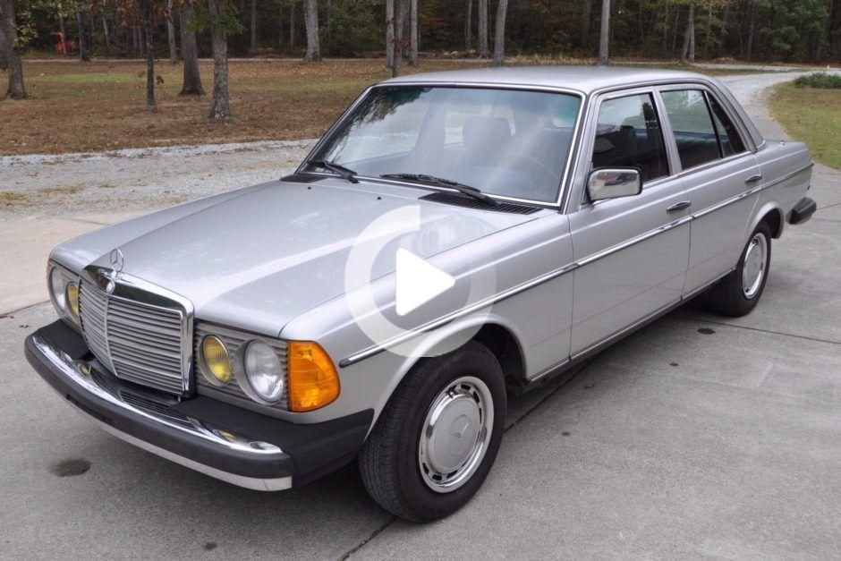 download Mercedes Benz 240D workshop manual