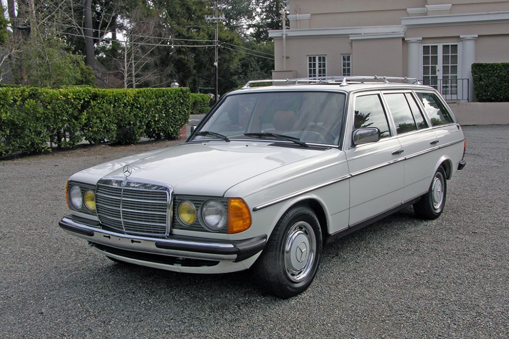 download Mercedes Benz 240TD workshop manual