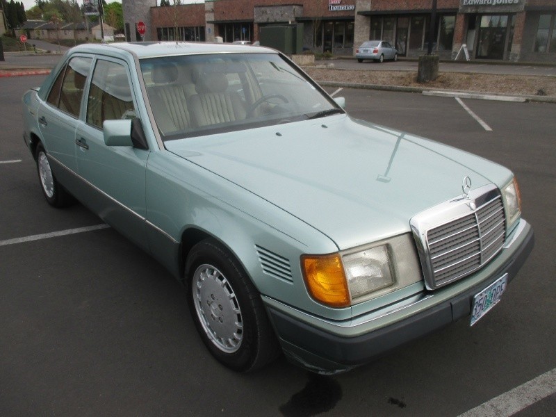 download Mercedes Benz 300D 2.5T workshop manual