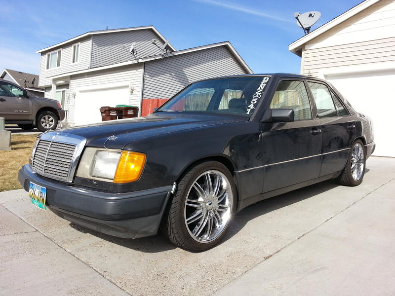 download Mercedes Benz 300E able workshop manual