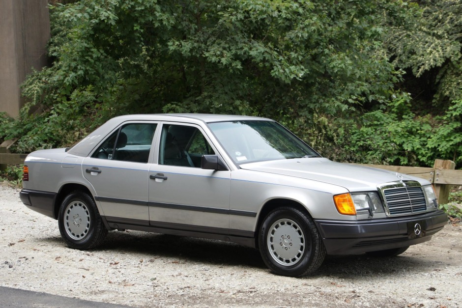 download Mercedes Benz 300E able workshop manual