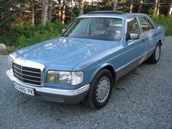 download Mercedes Benz 300SD able workshop manual