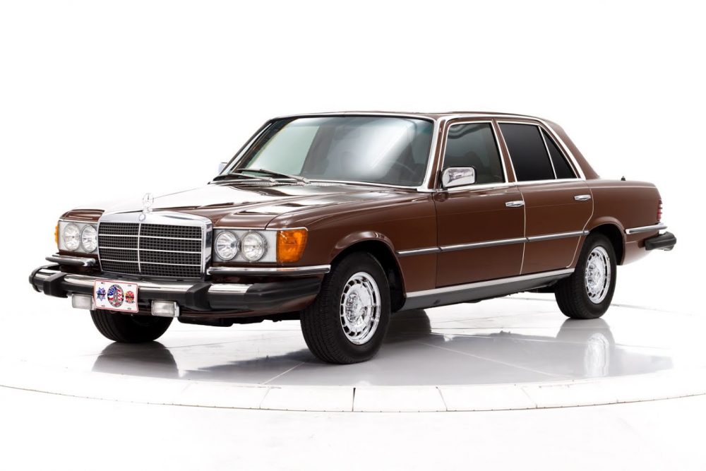 download Mercedes Benz 300SD able workshop manual