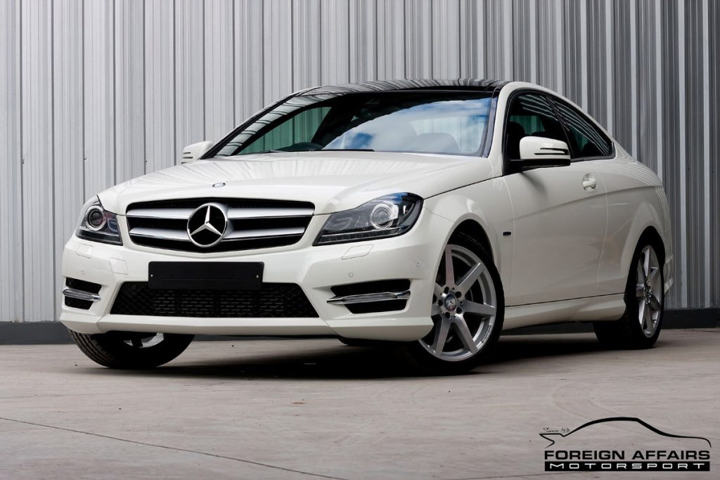 download Mercedes Benz C Class C300 4matic workshop manual