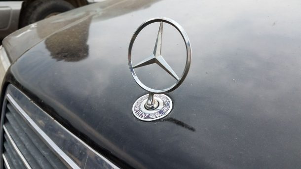 download Mercedes Benz C Class workshop manual