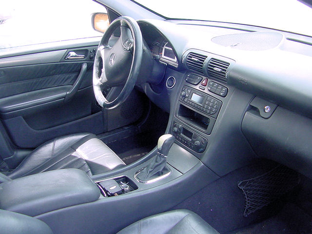download Mercedes Benz C32 AMG workshop manual