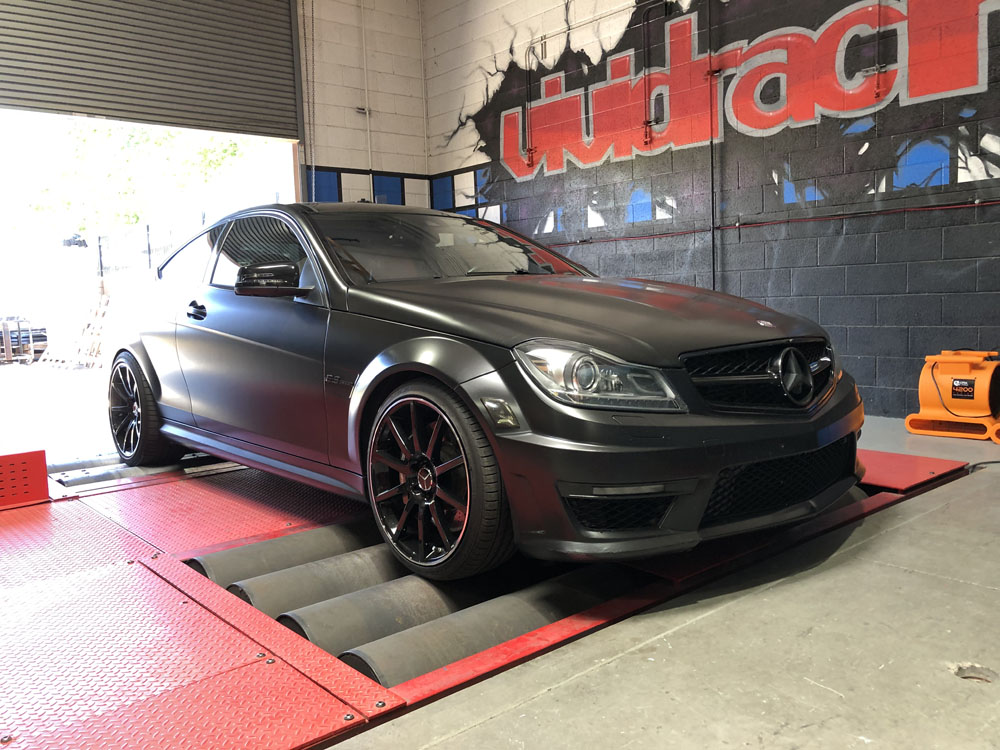 download Mercedes Benz C63 AMG able workshop manual