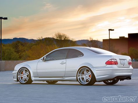 download Mercedes Benz CLK Class CLK55 AMG Coupe workshop manual