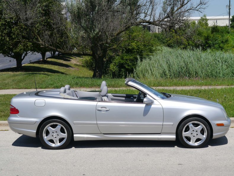 download Mercedes Benz CLK430 able workshop manual