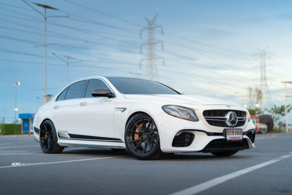 download Mercedes Benz E Class E63 AMG Sedan workshop manual