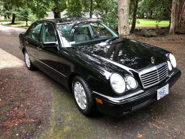 download Mercedes Benz E320 workshop manual