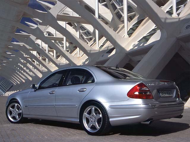 download Mercedes Benz E500 workshop manual