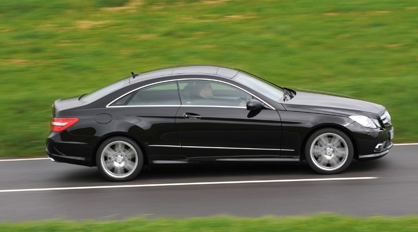 download Mercedes Benz E500 workshop manual