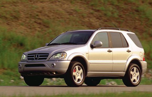 download Mercedes Benz M Class ML55 AMG able workshop manual