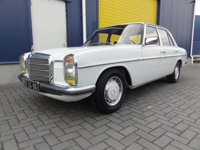 download Mercedes Benz W114 workshop manual