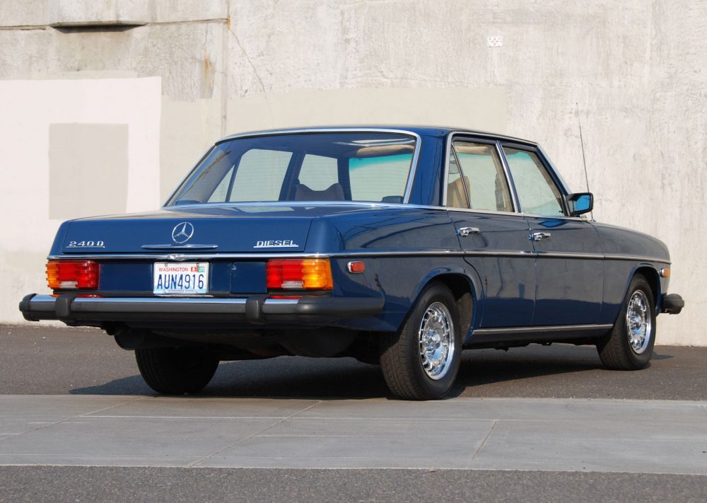 download Mercedes Benz W115 workshop manual