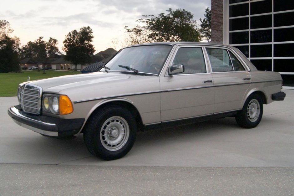 download Mercedes Benz W123 300D Turbo Manu workshop manual